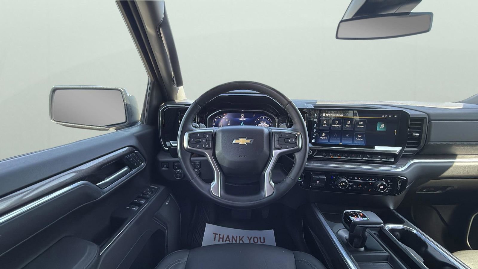 Used 2025 Chevrolet Silverado 1500 LTZ image 13