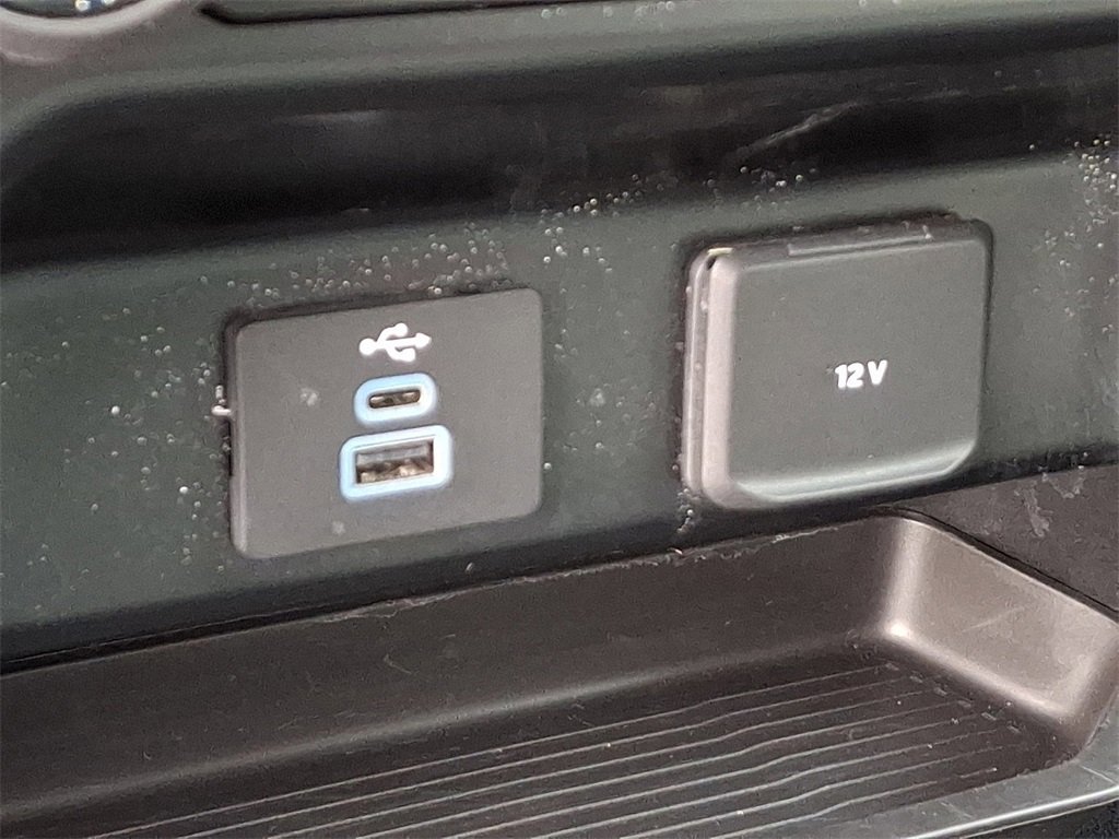 Certified 2025 Ford F250 XLT w/ Snow Plow Prep Package image 25