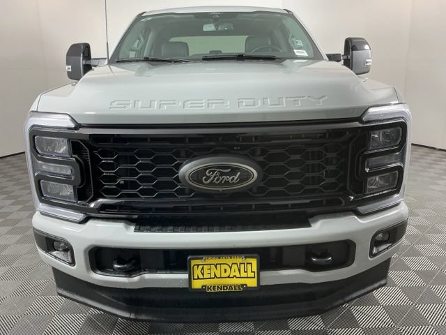 Certified 2025 Ford F350 Lariat w/ Black Appearance Package AWD/4WD image 2