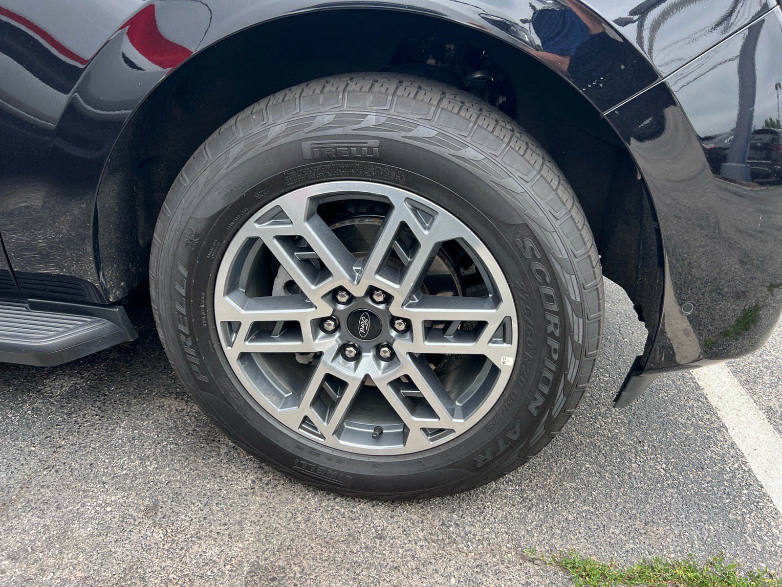 Certified 2025 Ford Expedition Max Active AWD/4WD image 4