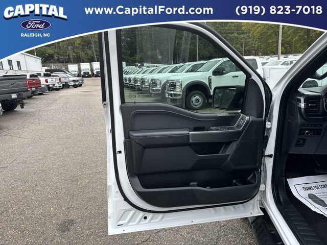 Certified 2022 Ford F150 XLT w/ Equipment Group 302A High image 19