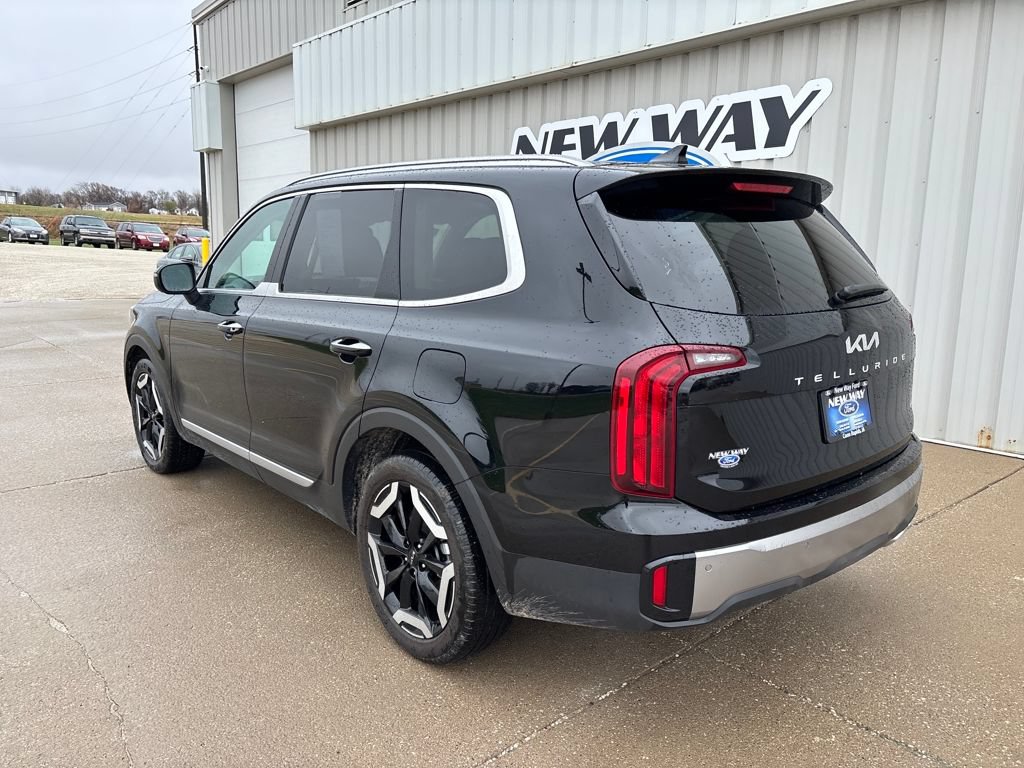 Used 2025 Kia Telluride S AWD/4WD image 8