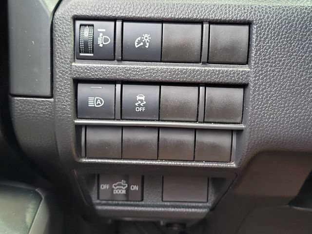 Used 2025 Toyota Tacoma SR RWD image 13