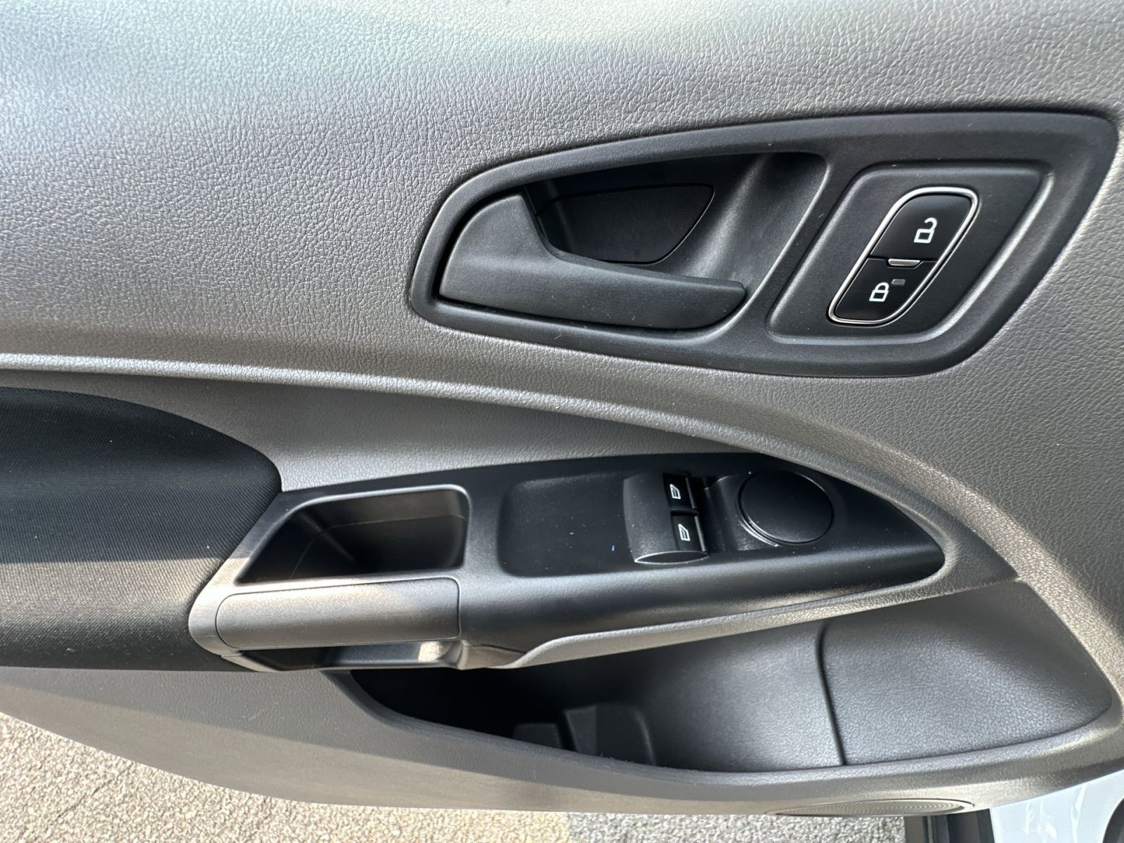 Certified 2023 Ford Transit Connect XL FWD image 23