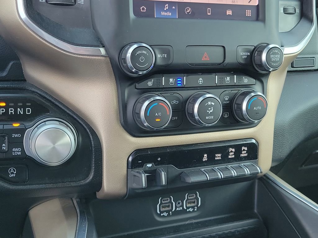 Used 2022 RAM 1500 Laramie AWD/4WD image 28