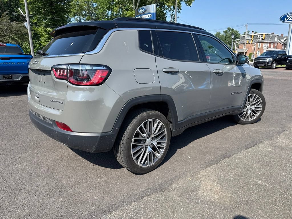 Used 2023 Jeep Compass Limited w/ Elite Group AWD/4WD image 4