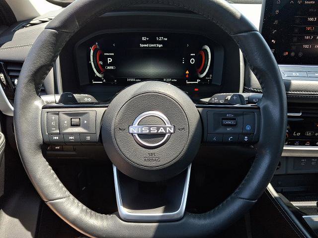 Used 2024 Nissan Rogue Platinum w/ Platinum Premium Package AWD/4WD image 19