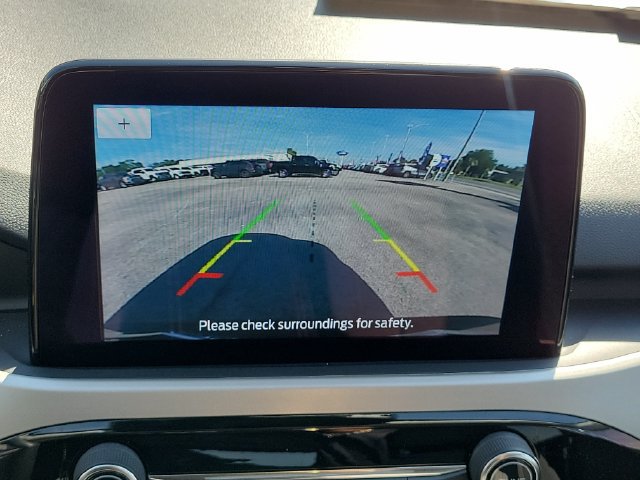 Certified 2021 Ford Escape SE FWD image 28