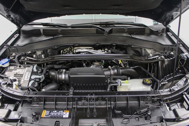 Certified 2025 Ford Explorer ST AWD/4WD image 13