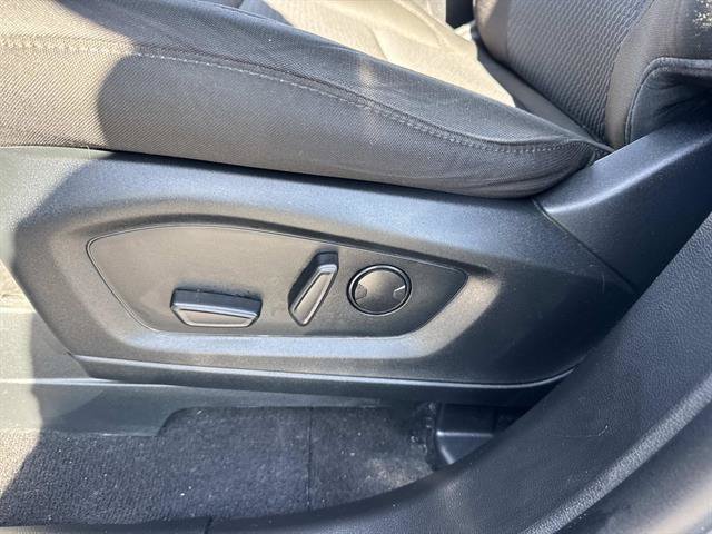 Certified 2023 Ford Explorer XLT AWD/4WD image 11