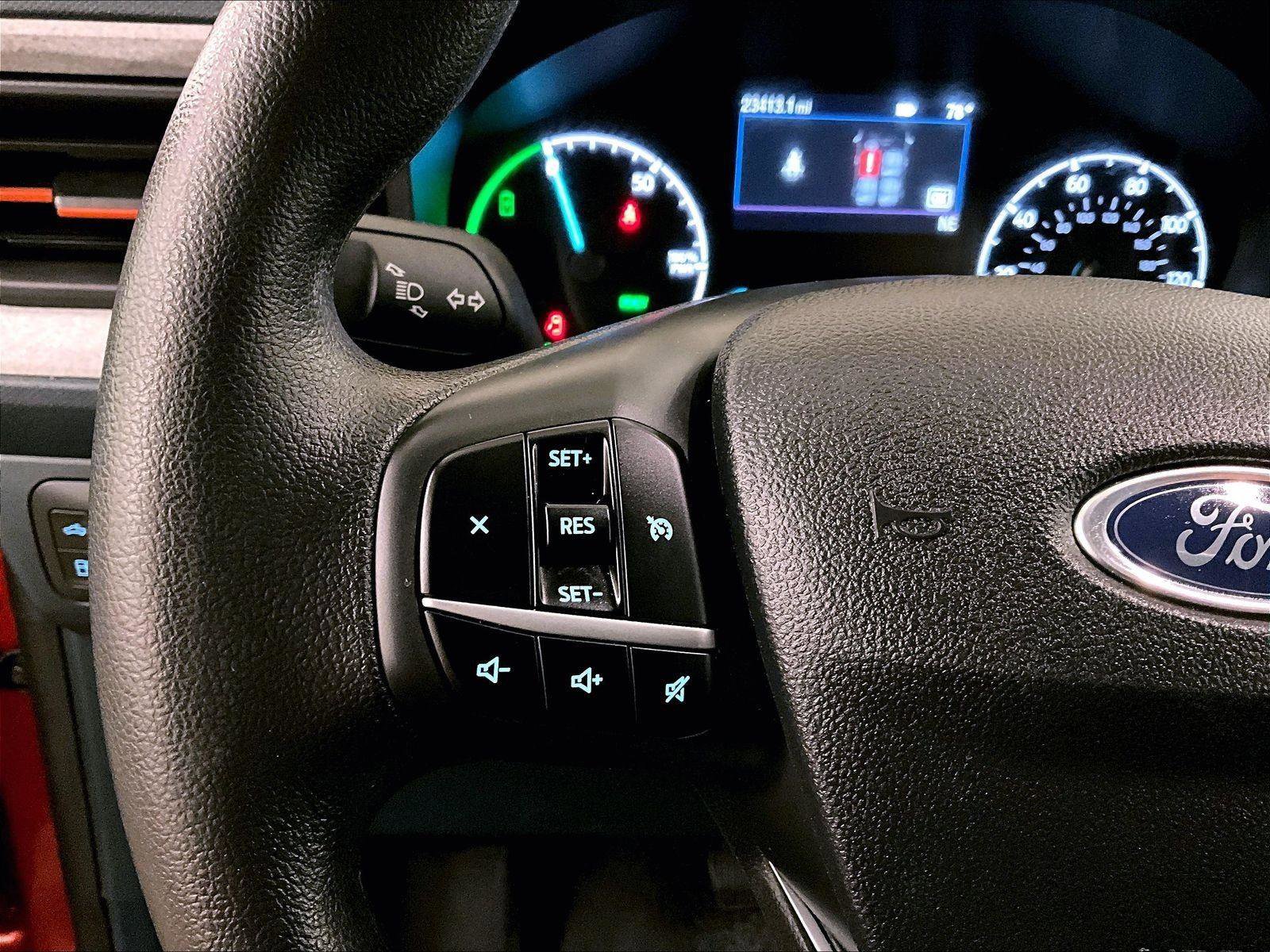 Certified 2022 Ford Maverick XLT FWD image 17