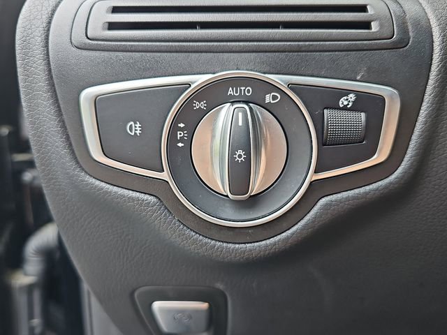 Used 2022 Mercedes-Benz GLC 300 image 61