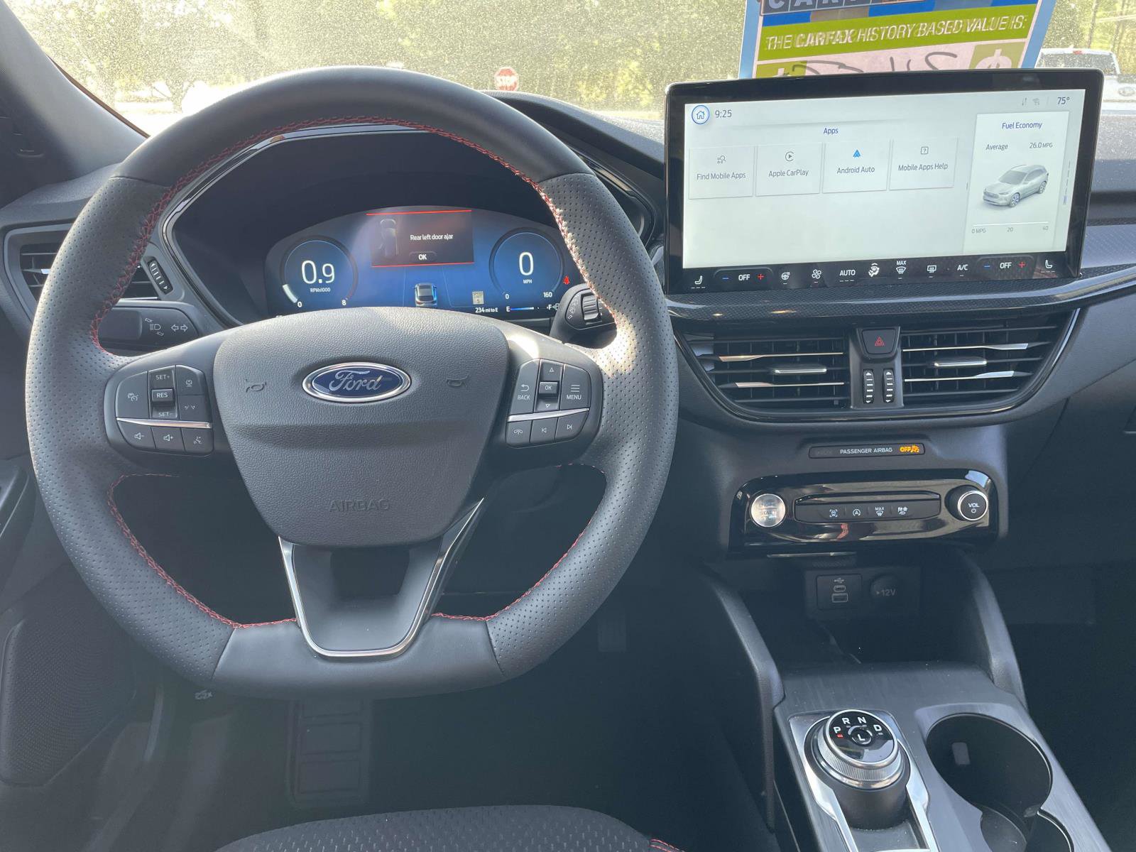 Certified 2025 Ford Escape ST-Line Elite AWD/4WD image 11