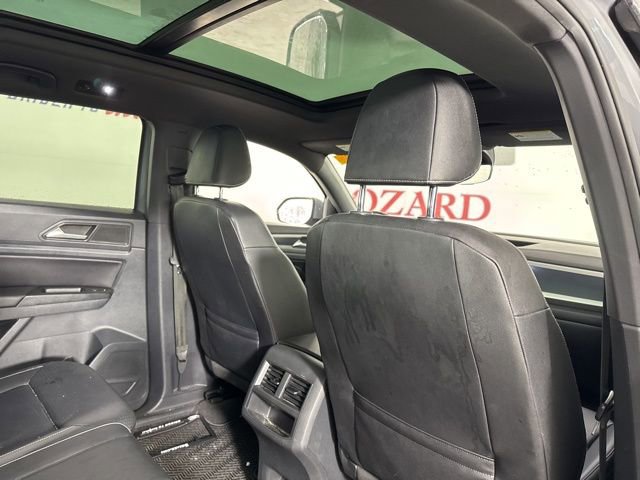 Used 2020 Volkswagen Atlas Cross Sport SEL image 19