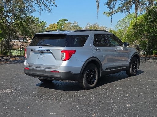 Certified 2020 Ford Explorer XLT RWD image 5