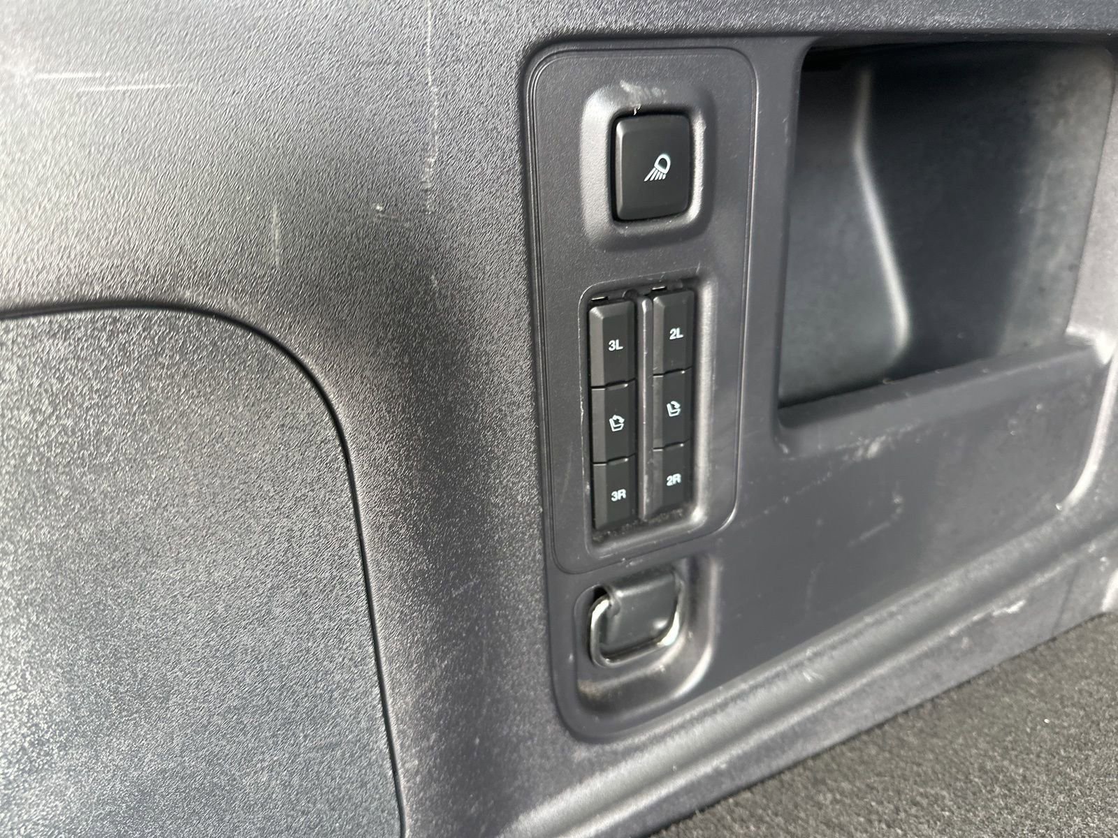 Certified 2025 Ford Expedition Active AWD/4WD image 11