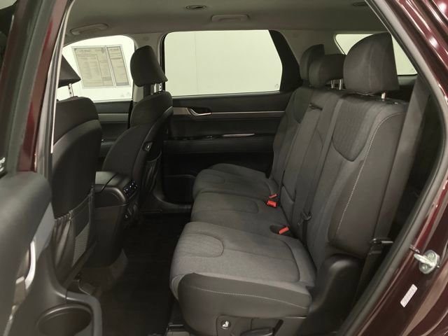 Used 2022 Hyundai Palisade SE image 17