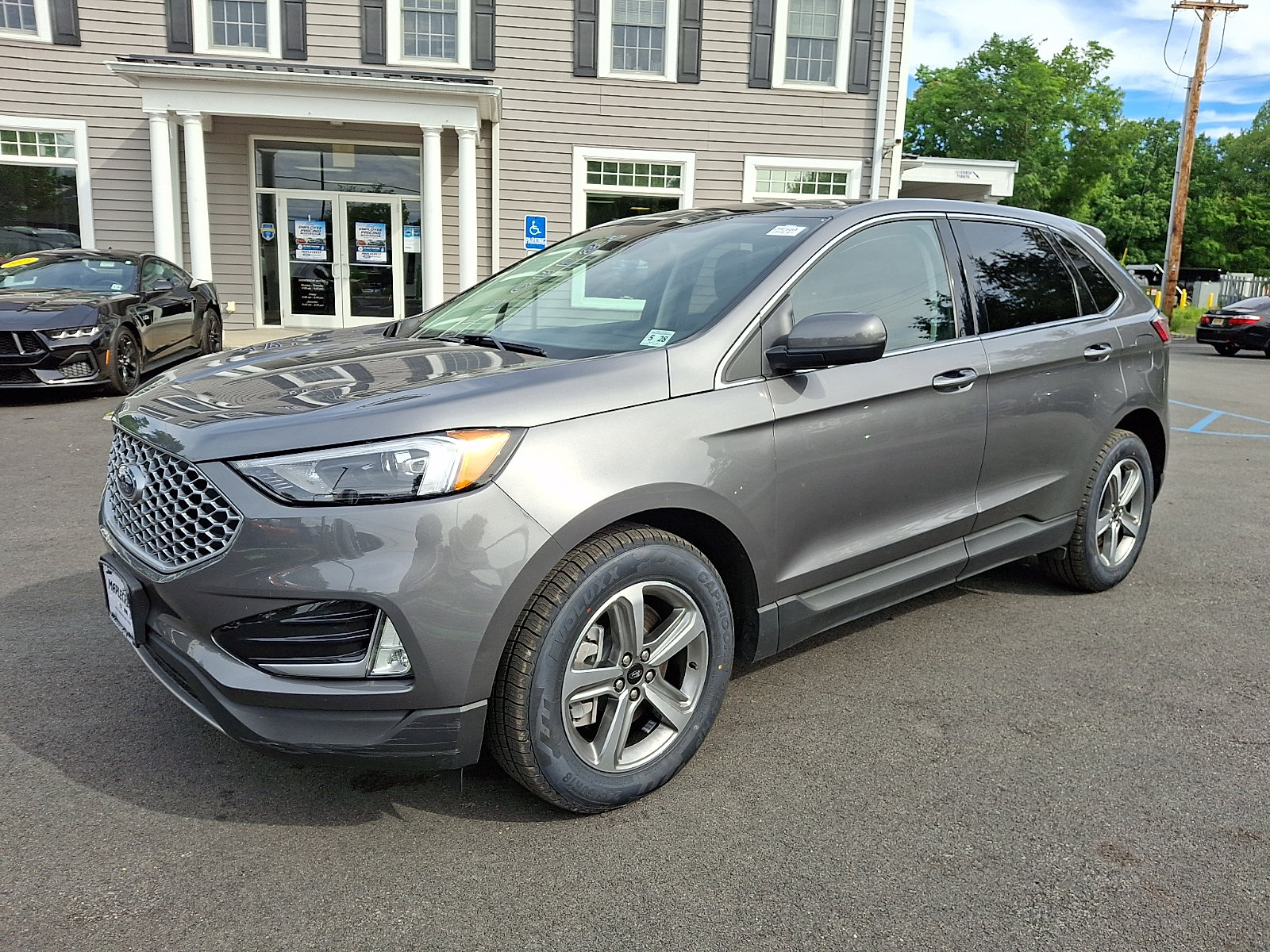 Certified 2023 Ford Edge SEL w/ Convenience Package
