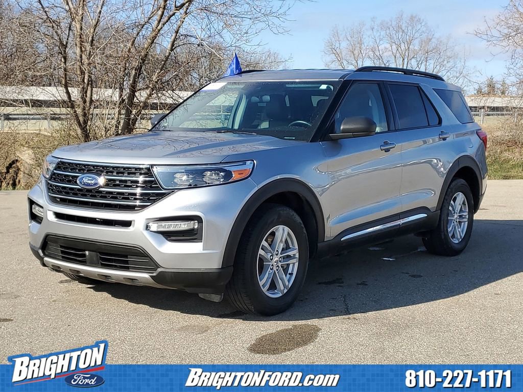 Certified 2023 Ford Explorer XLT w/ Equipment Group 202A image 2