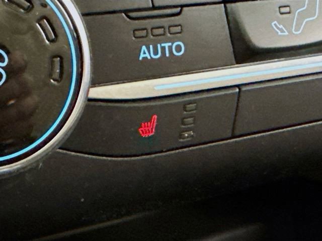 Certified 2020 Ford Escape SE image 19