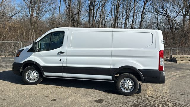 Certified 2024 Ford Transit 250 Low Roof AWD w/ Exterior Upgrade Package image 3