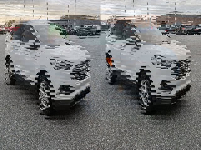 Certified 2022 Ford Edge SEL