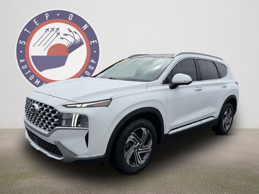 Used 2023 Hyundai Santa Fe SEL w/ Premium Package FWD image 2