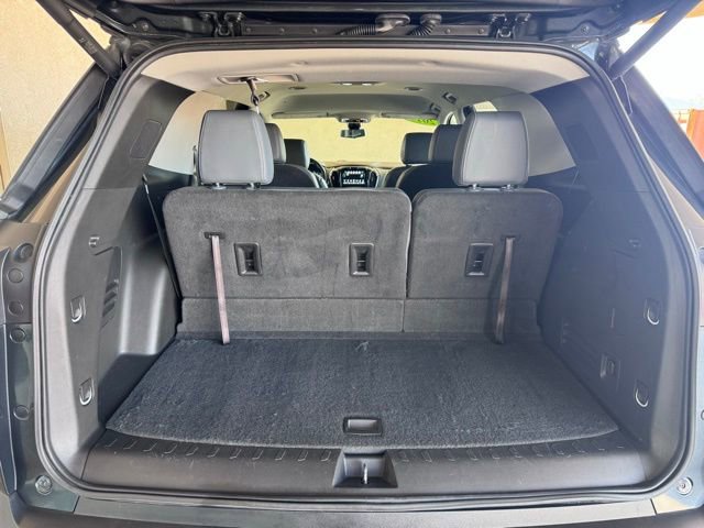 Used 2019 Chevrolet Traverse LT w/ LT Premium Package FWD image 24
