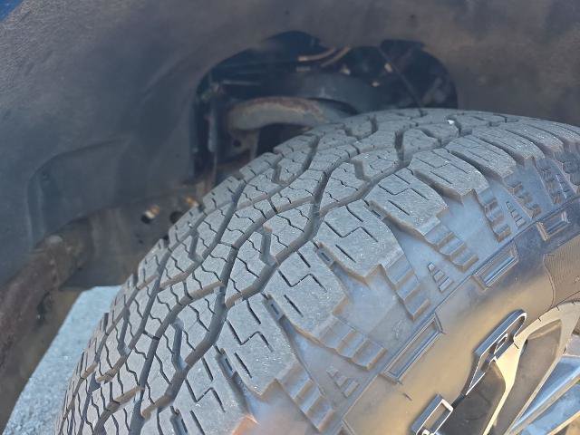 Certified 2019 Ford F150 Lariat AWD/4WD image 38