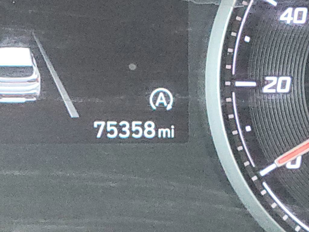 Used 2023 Hyundai Santa Fe SEL image 35