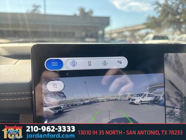 Certified 2022 Ford Expedition Limited image 23