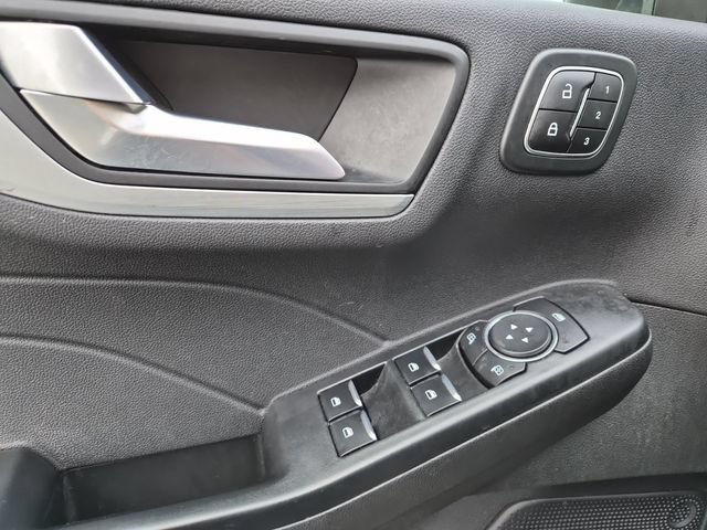 Certified 2024 Ford Escape Platinum AWD/4WD image 10