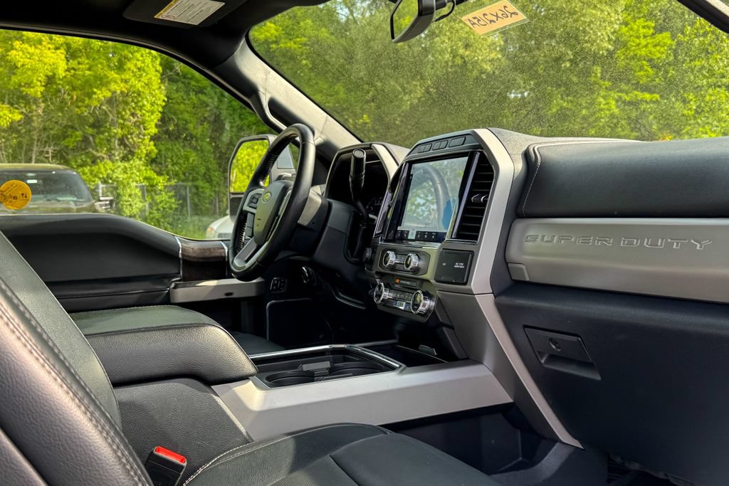 Certified 2022 Ford F350 Lariat w/ Black Appearance Package AWD/4WD image 17