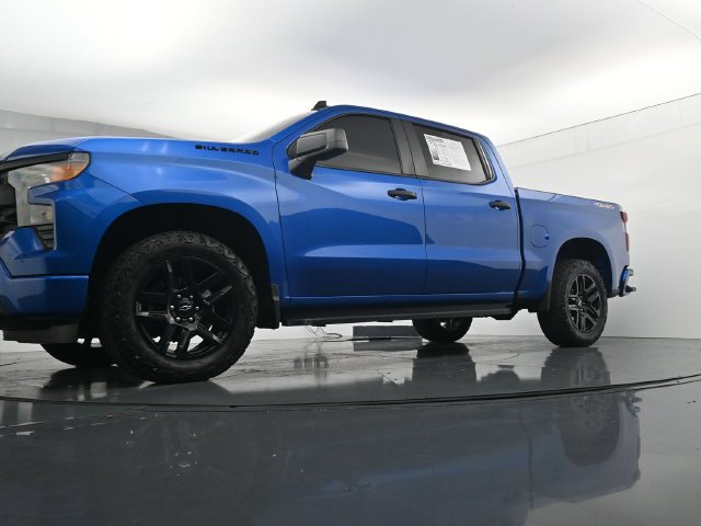 Used 2022 Chevrolet Silverado 1500 Custom w/ LPO, Dark Essentials Package AWD/4WD image 40