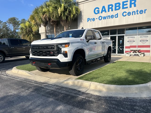 Used 2025 Chevrolet Silverado 1500 Custom Trail Boss AWD/4WD image 11
