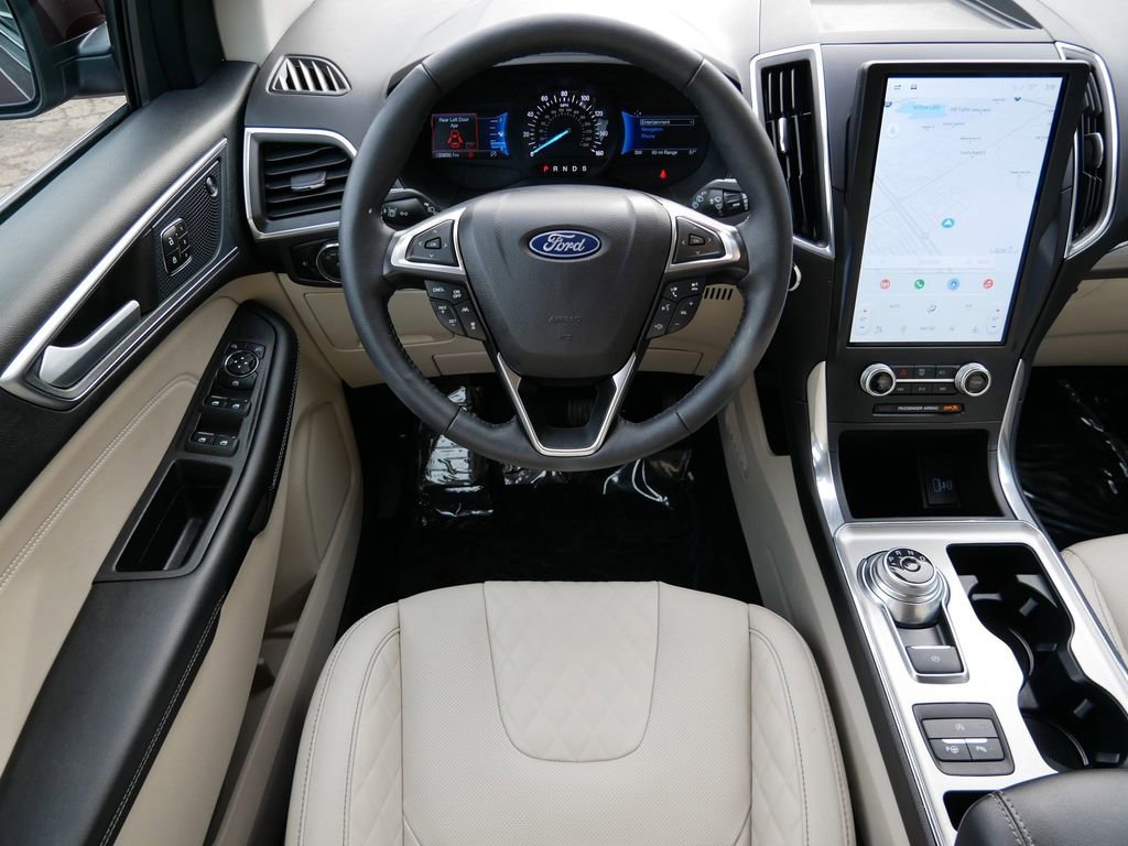 Certified 2024 Ford Edge Titanium w/ Titanium Elite Package image 12