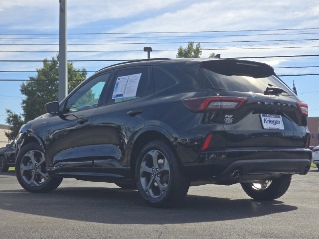 Certified 2023 Ford Escape ST-Line w/ Tech Pack #1 FWD image 14