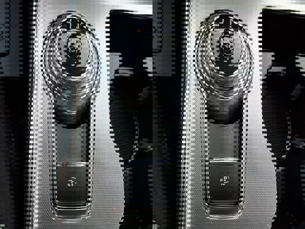 Certified 2024 Ford Edge Titanium image 18