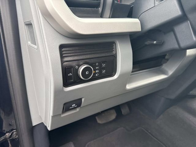 Certified 2025 Ford F250 XLT w/ Snow Plow Prep Package AWD/4WD image 20