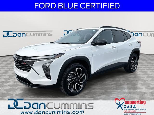 Used 2025 Chevrolet Trax RS w/ Sunroof Package image 1