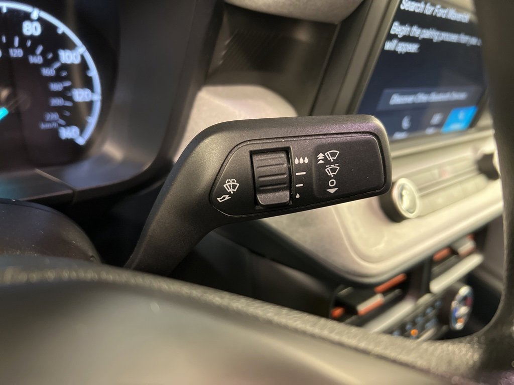 Certified 2022 Ford Maverick XLT w/ Equipment Group 300A Standard image 18