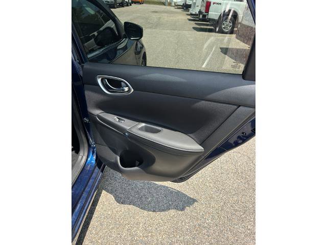 Used 2019 Nissan Sentra SV FWD image 7