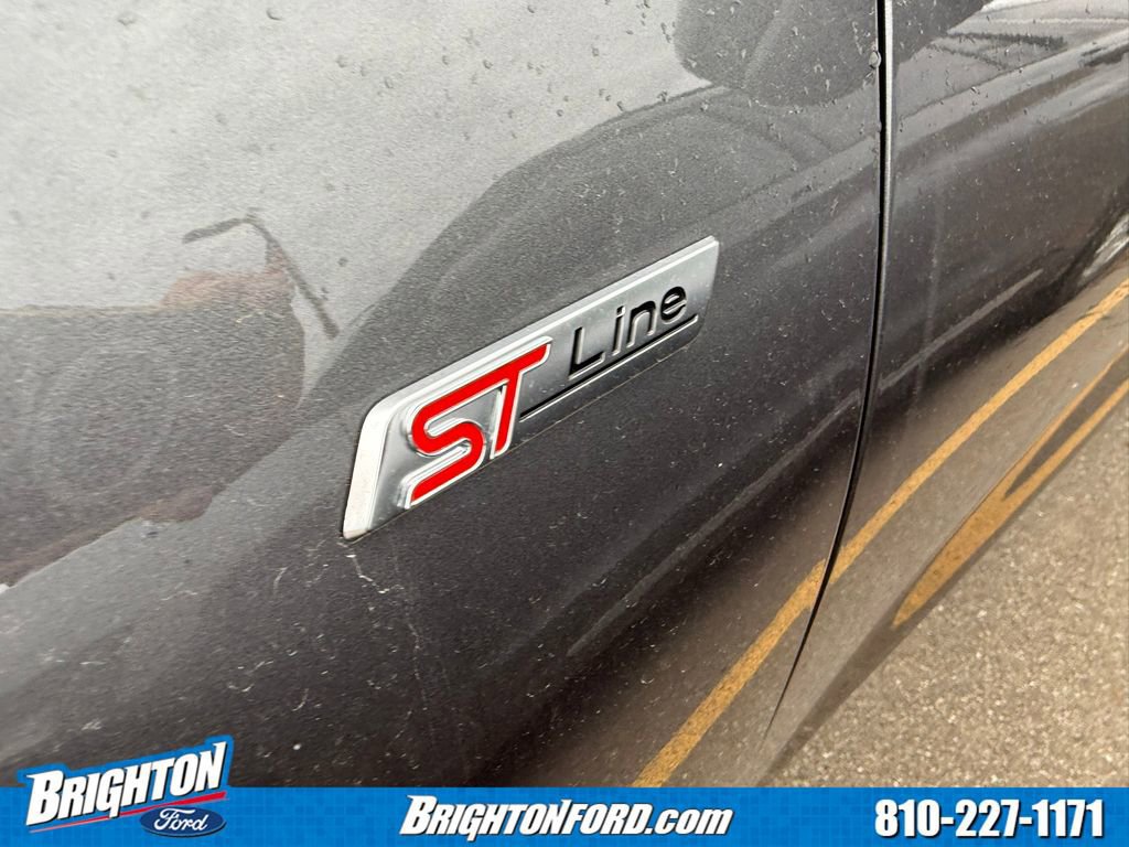 Certified 2025 Ford Escape ST-Line w/ Tech Pack #1 image 8