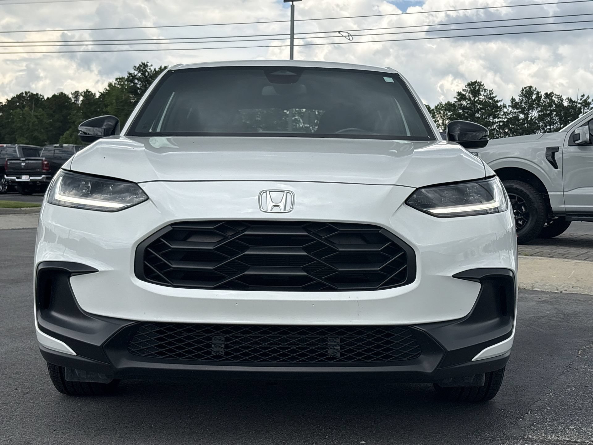 Used 2025 Honda HR-V Sport image 25