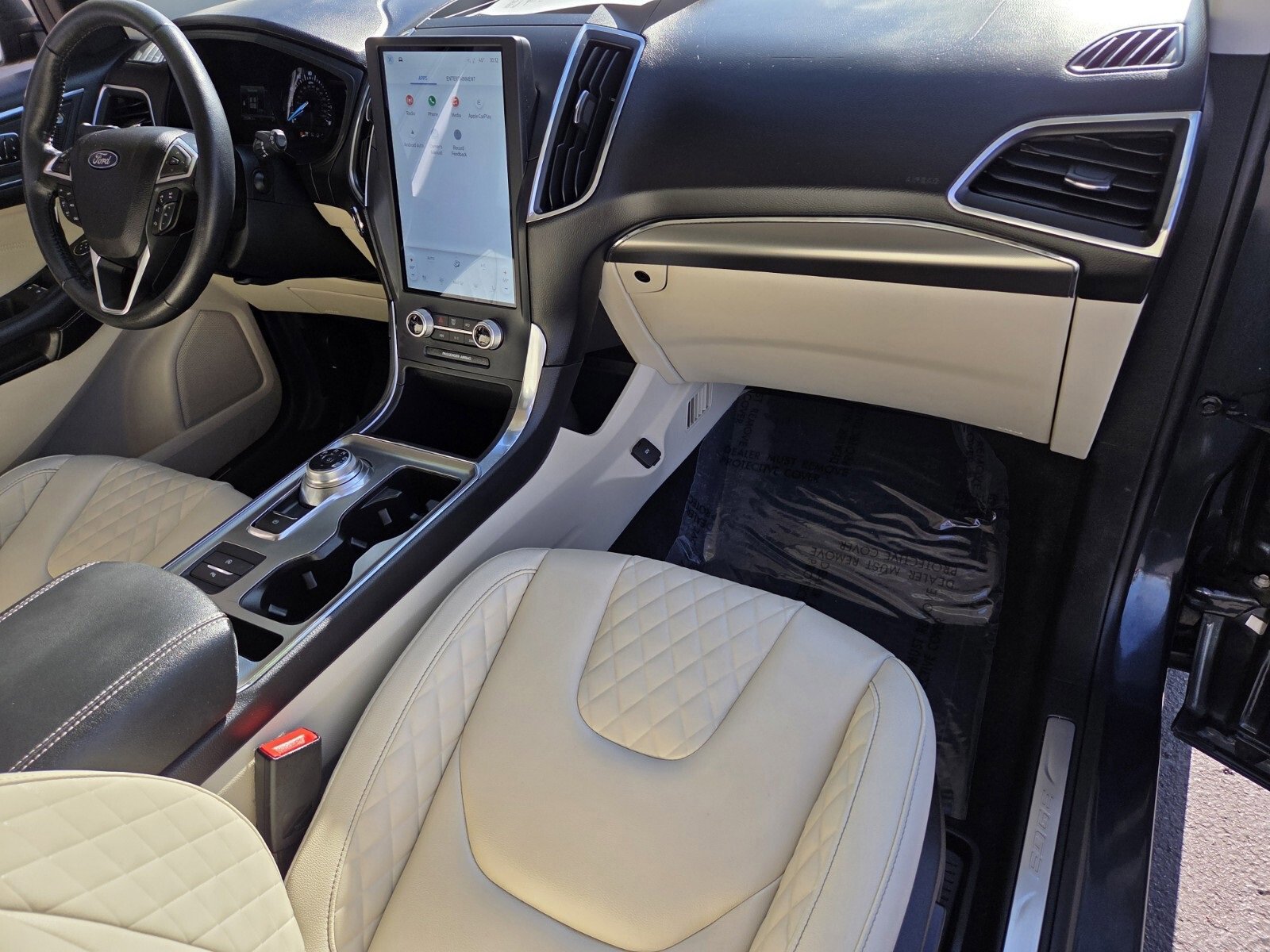 Certified 2023 Ford Edge Titanium w/ Cargo Accessory Package image 16