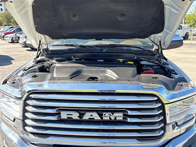 Used 2022 RAM 3500 Limited w/ Safety Group AWD/4WD image 32