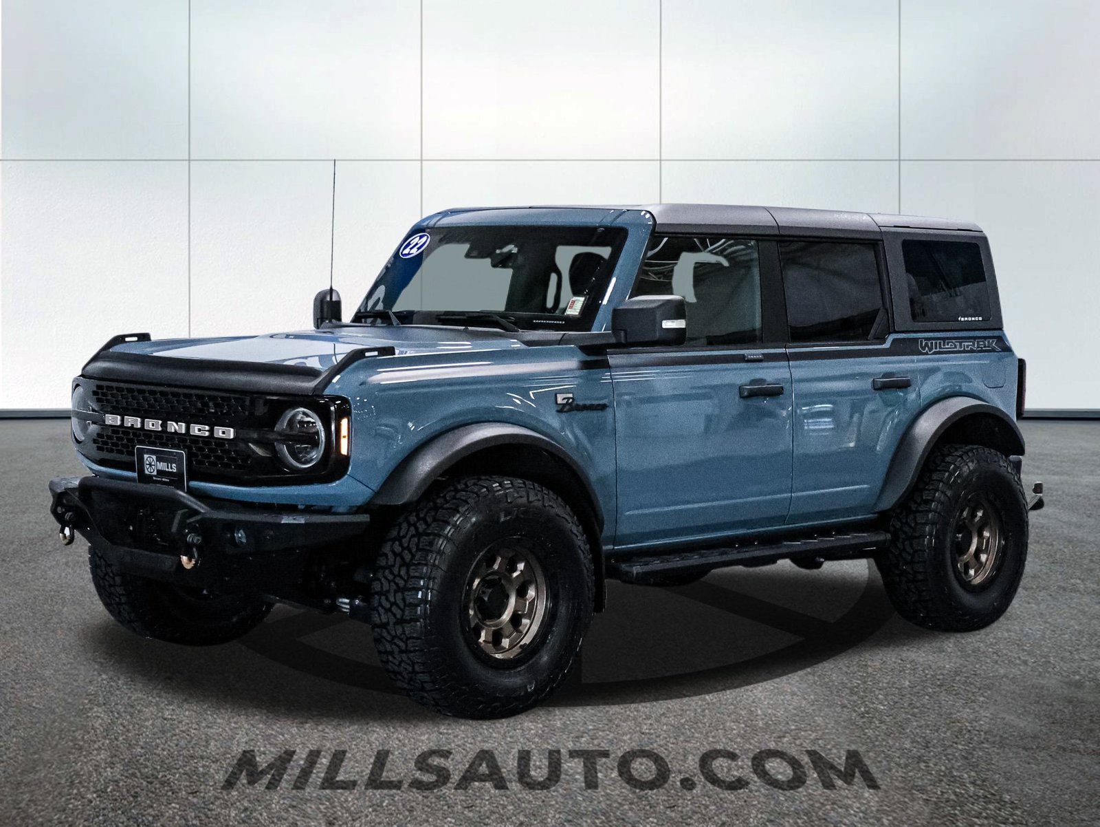 Certified 2022 Ford Bronco Wildtrak AWD/4WD image 2