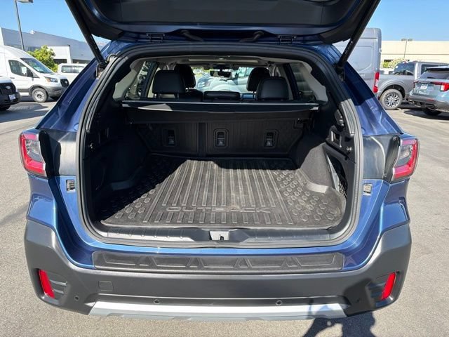 Used 2020 Subaru Outback Limited w/ Popular Package #2 AWD/4WD image 11
