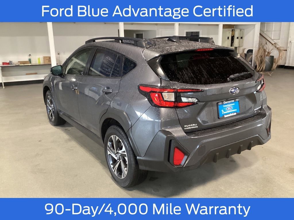 Used 2024 Subaru Crosstrek 2.0i Premium image 3