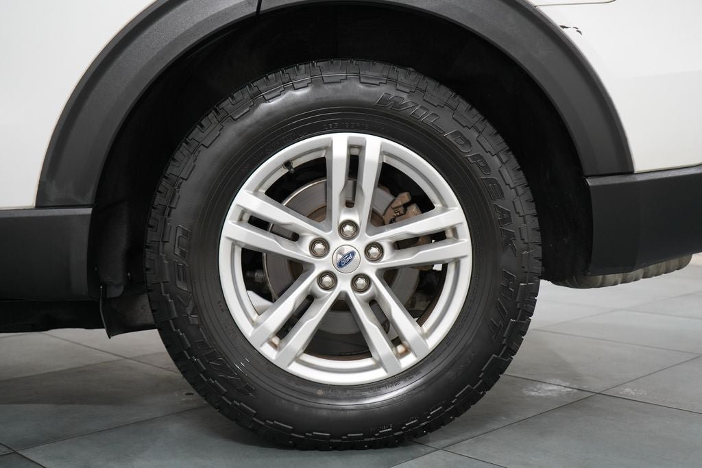 Certified 2020 Ford Explorer XLT w/ Equipment Group 202A AWD/4WD image 36